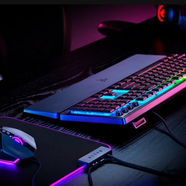 Razer Ornata V3 – US Low-profile Mecha-membrane RGB Keyboard