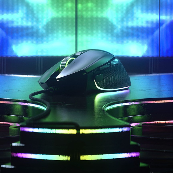 Razer Basilisk V3 Customizable Gaming Mouse with Razer Chroma™ RGB