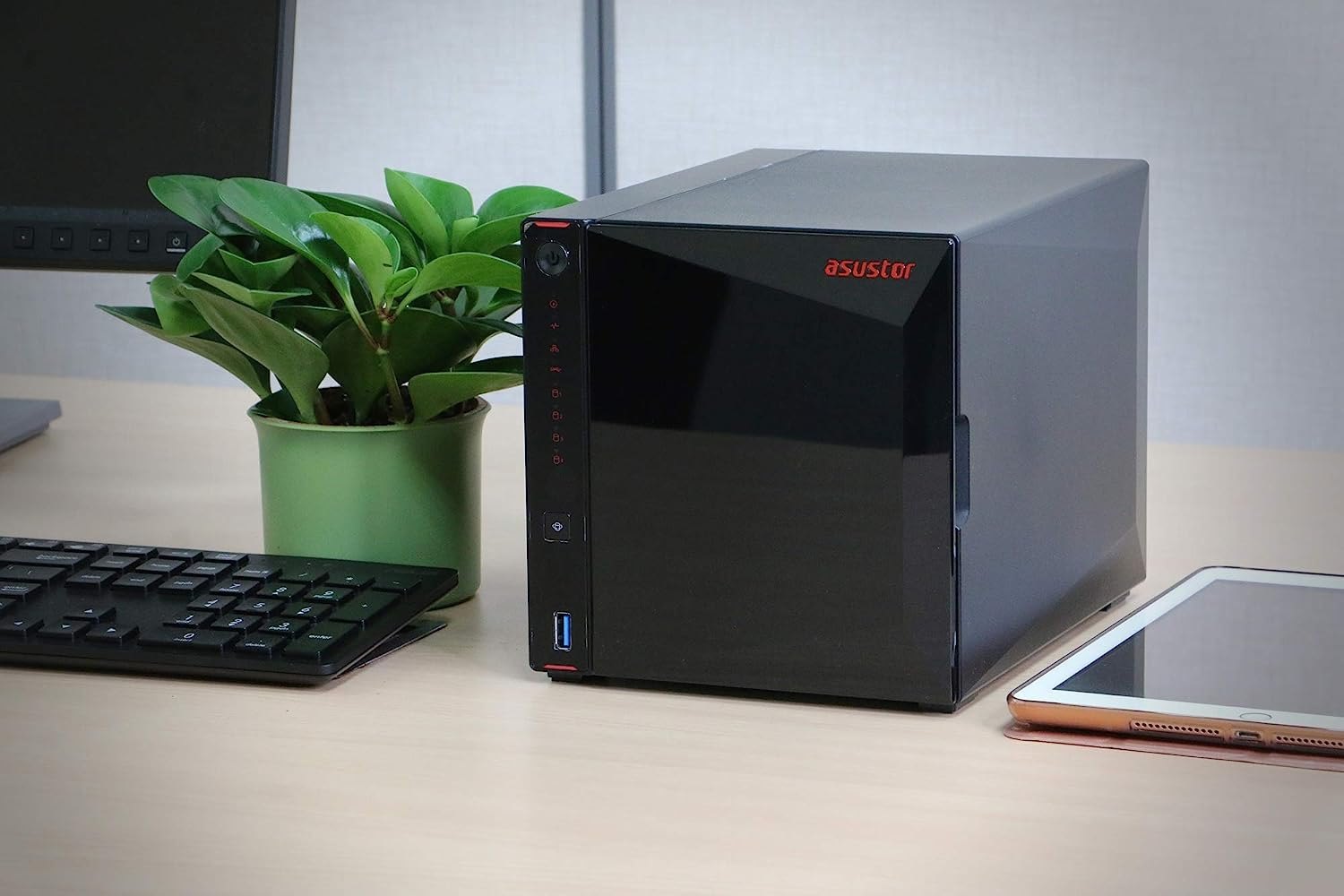 Desktop NAS