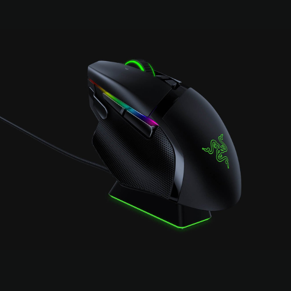Razer Basilisk Ultimate with Charging Dock Wireless Gaming Mouse with 11 Programmable Buttons