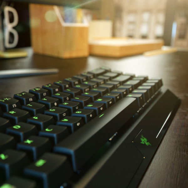 Razer BlackWidow V3 Mini HyperSpeed – Green Switch – US Wireless 65% Mechanical Gaming Keyboard with Razer Chroma™ RGB