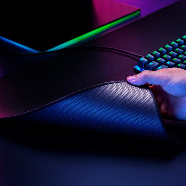 Razer Strider - XXL - Black Hybrid mouse mat with a soft base and smooth glide
