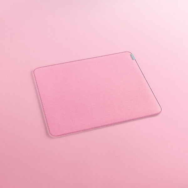 Razer Strider - Large - Quartz Hybrid mouse mat with a soft base and smooth glide